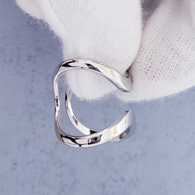 7号 シルバー 変形 デザイン モード リング 韓国 レディースのアクセサリー(リング(指輪))の商品写真