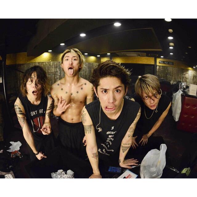 UNIF - oneokrock taka着用 unifタンクトップの通販 by KEN's shop