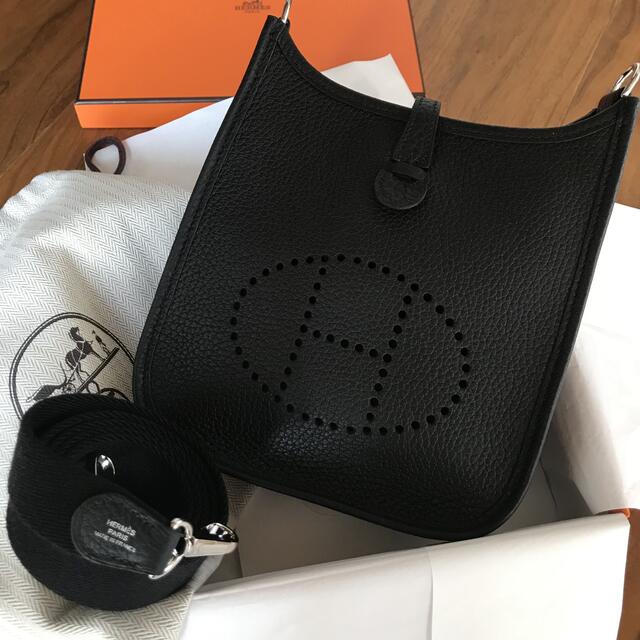 HERMES エルメス　エヴリン　TPM ノワール　シルバー金具　ブラック