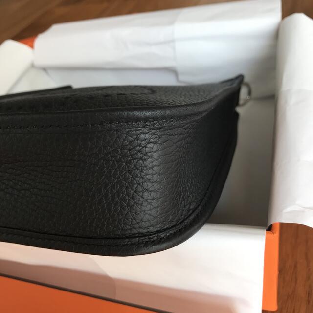 Hermes(エルメス)のHERMES エルメス　エヴリン　TPM ノワール　シルバー金具　ブラック レディースのバッグ(ショルダーバッグ)の商品写真