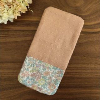 切替ハンカチ❁ハニーデュー　リバティプリント使用　ハンドメイド(ハンカチ/バンダナ)