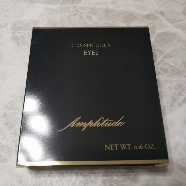 Amplitude - アンプリチュード コンスピキュアス アイズ 02 ピンクベージュ アイシャドウの通販 by TEARS's shop