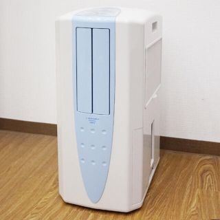 コロナ(コロナ)のコロナ 冷風・衣類乾燥除湿機 どこでもクーラー CDM-1017 17年製(加湿器/除湿機)