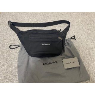 バレンシアガ(Balenciaga)のこうや様専用バレンシアガ ウエストポーチ(ボディバッグ/ウエストポーチ)