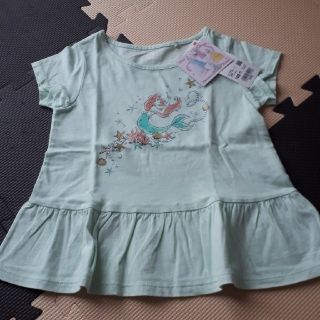 ユニクロ(UNIQLO)のユニクロ☆ディズニーヒロインズ　UT　半袖Tシャツ　グリーン 　100(Tシャツ/カットソー)