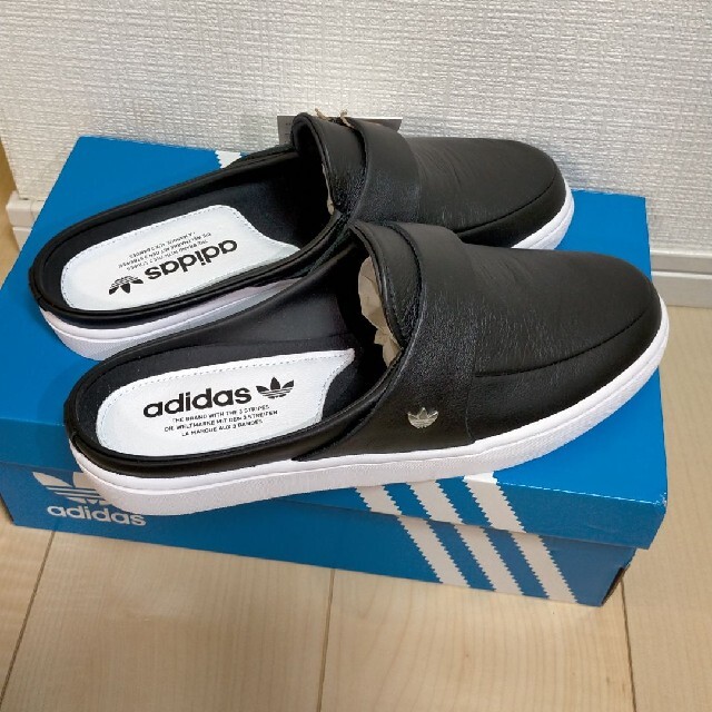 HOT低価Ⓕ adidas Yaquina 25.5× 2足の通販 by ケント's shop