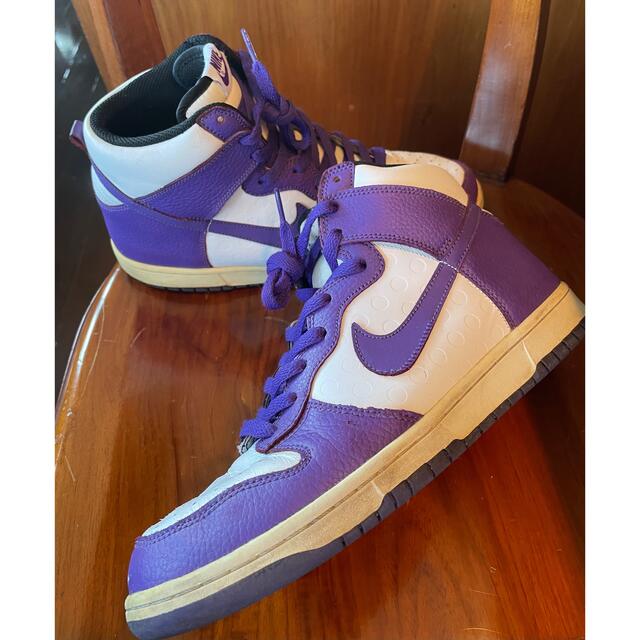 NIKE(ナイキ)のNIKE DUNK HIGH VIRSITY PURPLE 28cm メンズの靴/シューズ(スニーカー)の商品写真