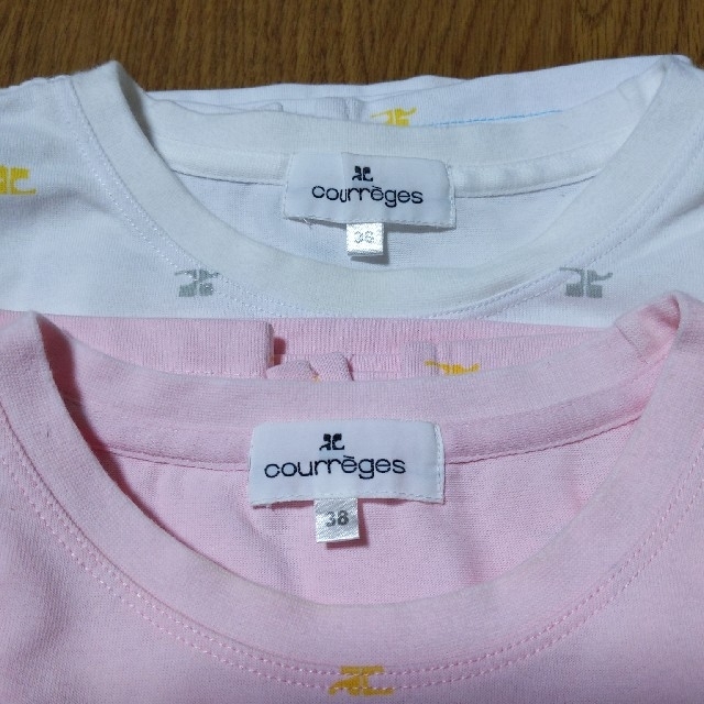 Courreges(クレージュ)の専用ですクレージュ☆七分袖シャツ2枚サイズ38 レディースのトップス(シャツ/ブラウス(長袖/七分))の商品写真