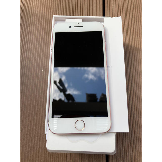 iPhone 7 Rose Gold 32 GB SIMロック解除済