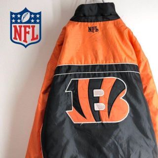 NFL BENGALS ベンガルス　BIGチーム刺繍ロゴ　中綿ジャケット(スタジャン)