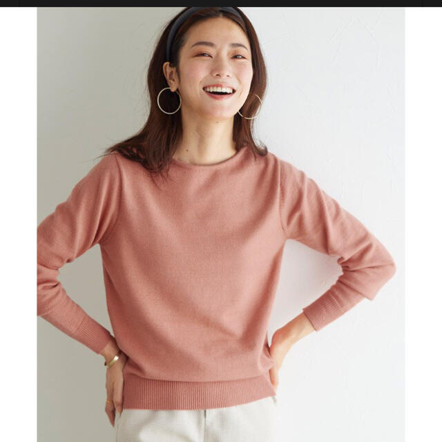 UNIQLO(ユニクロ)のカシミヤタッチウォッシャブルVネック レディースのトップス(ニット/セーター)の商品写真