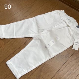 ベビーギャップ(babyGAP)の新品、未使用、タグ付き♡ベビーギャップ　カジュアルパンツ　90(パンツ/スパッツ)