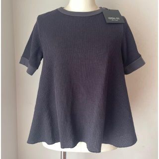 オオシマレイ(OSHIMA REI)のオオシマレイワッフルフレアプルオーバーレア　タグつき(Tシャツ(半袖/袖なし))