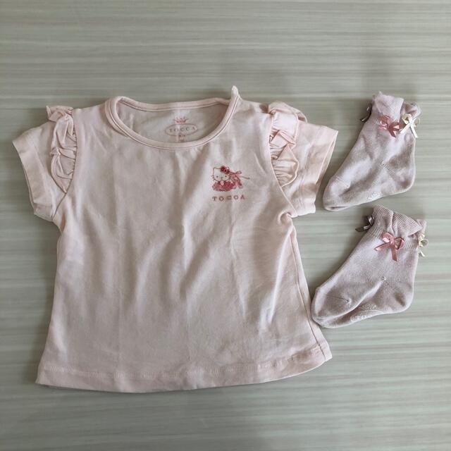 TOCCA(トッカ)の tocca キティちゃんコラボTシャツ　靴下セット キッズ/ベビー/マタニティのキッズ服女の子用(90cm~)(Tシャツ/カットソー)の商品写真