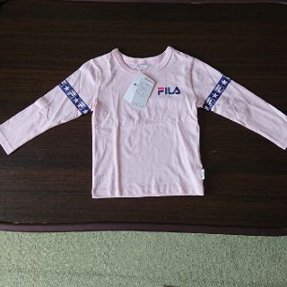 フィラ(FILA)の【にこぴ様】FILA 長袖 Tシャツ ピンク 100 新品(Tシャツ/カットソー)