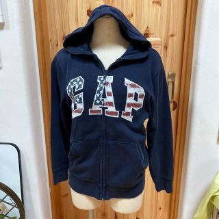 ギャップ(GAP)のGAP キッズ150紺パーカー(ジャケット/上着)