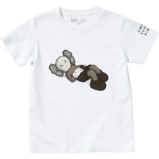 ユニクロ(UNIQLO)の【新品未使用】Kaws コラボTシャツ(Tシャツ/カットソー)