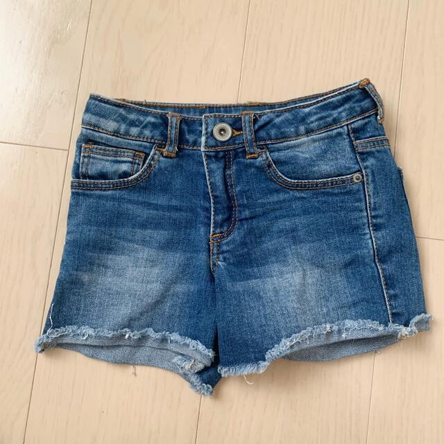 ZARA KIDS - ZARA girls デニム ショートパンツ 110 116 cmの ZARA KIDS - ZARA girls デニム ショートパンツ 110 116 cmの