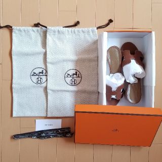 エルメス(Hermes)のHERMES オアジス 36.5 ゴールド 36 1/2 サンダル エルメス(サンダル)