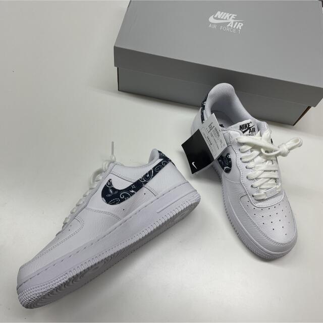 NIKE AIR FORCE1    07essential レア