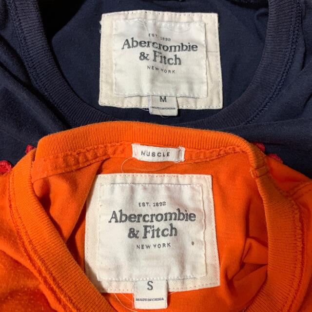 Abercrombie&Fitch(アバクロンビーアンドフィッチ)のアバクロ　Tシャツ　2枚セット メンズのトップス(Tシャツ/カットソー(半袖/袖なし))の商品写真