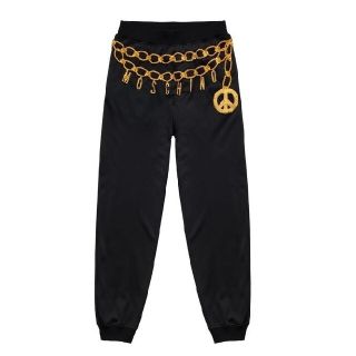 MOSCHINO(トレーナー/スウェット)のフリマアイテム一覧 MOSCHINO(トレーナー/スウェット)のフリマアイテム一覧