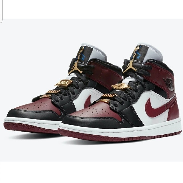 売り切れですNIKE AIR JORDAN 1 MID SE限定販売 スニーカー | www