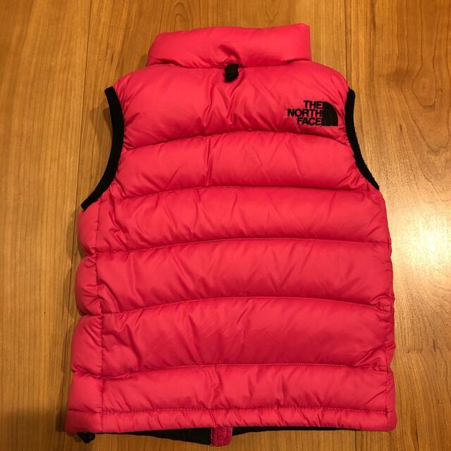 THE NORTH FACE(ザノースフェイス)の⭕️タイムセール⭕️ THE NORTH FACE  ベスト　100㎝ キッズ/ベビー/マタニティのキッズ服男の子用(90cm~)(ジャケット/上着)の商品写真