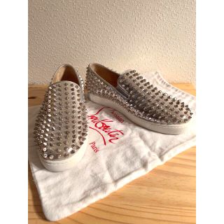 クリスチャンルブタン(Christian Louboutin)のクリスチャンルブタン❣️スタッズシルバースニーカー❣️(スニーカー)