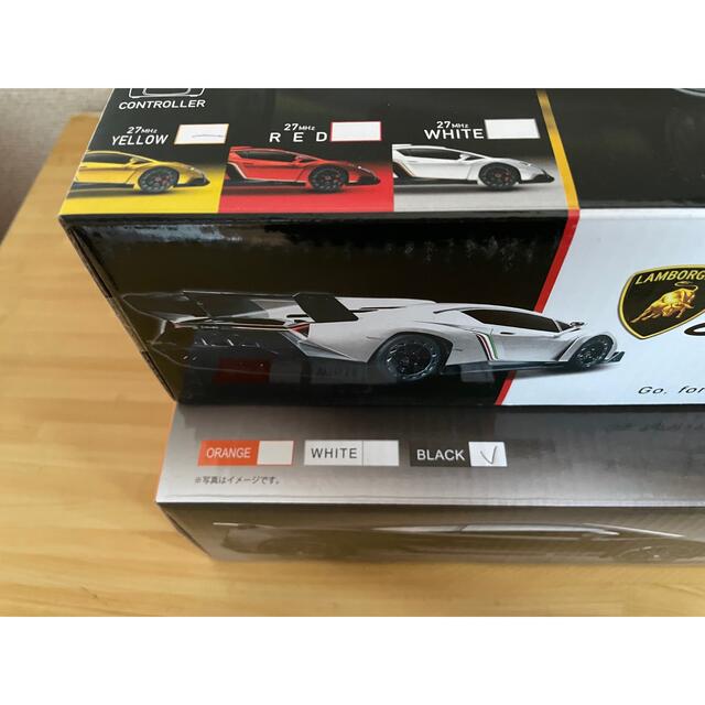 Lamborghini(ランボルギーニ)の新品未開封　ラジコンカー　ランボルギーニ　Veneno•GALLARDO　RC エンタメ/ホビーのおもちゃ/ぬいぐるみ(ホビーラジコン)の商品写真