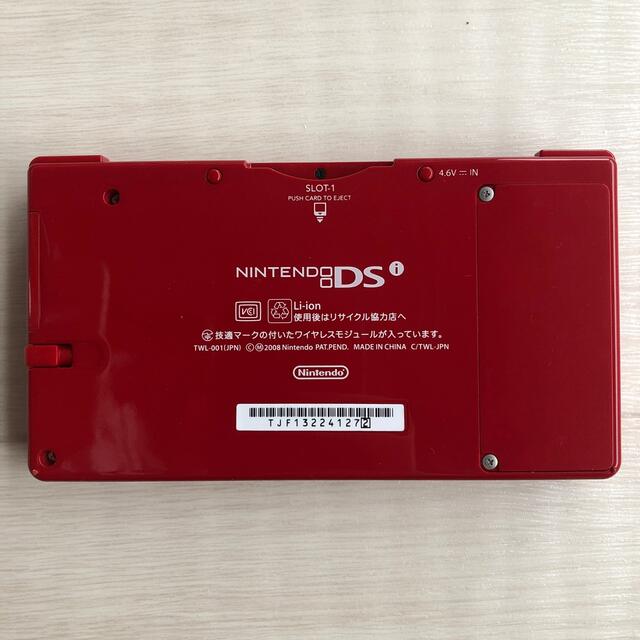 ニンテンドーDS(ニンテンドーDS)の任天堂DS iレッド エンタメ/ホビーのゲームソフト/ゲーム機本体(携帯用ゲーム機本体)の商品写真