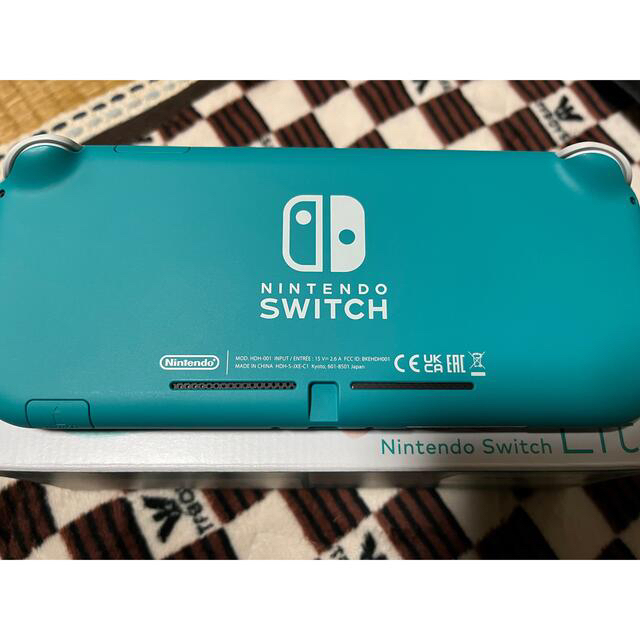 Nintendo Switch(ニンテンドースイッチ)のNintendo Switch Lite  ターコイズ エンタメ/ホビーのゲームソフト/ゲーム機本体(携帯用ゲーム機本体)の商品写真