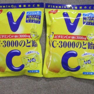 ノーベル製菓 VC-3000のど飴　イエロー 90g×２パック　新品未開封(菓子/デザート)