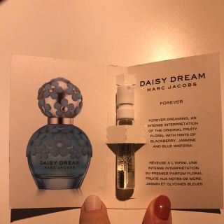 マークジェイコブス(MARC JACOBS)のデイジー ドリーム フォーエバー 1.2ml MARCJACOBS(香水(女性用))