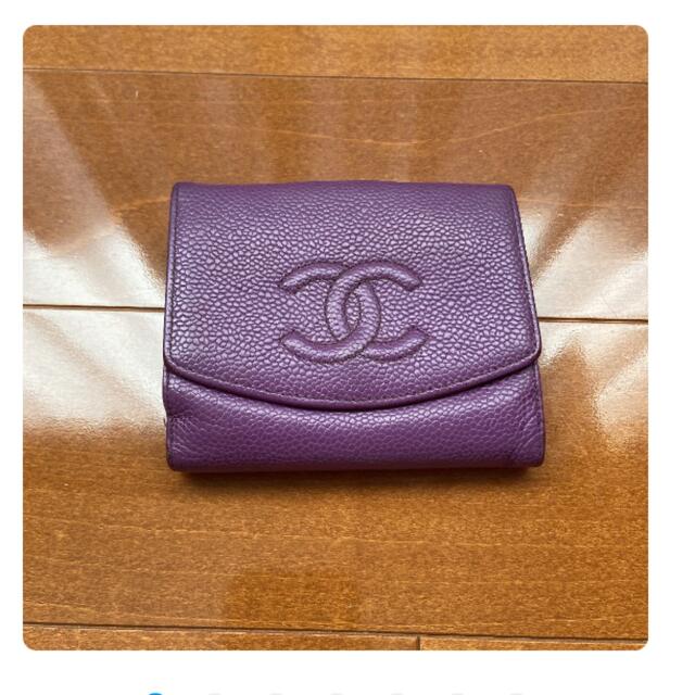 CHANEL(シャネル)のシャネルキャビアスキン紫折り財布 レディースのファッション小物(財布)の商品写真