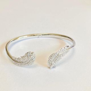 SWAROVSKI - スワロフスキー Nice バングル 羽 フェザーの通販 by