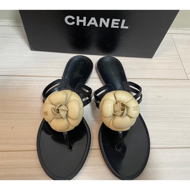 CHANEL(シャネル)のCHANEL カメリア　ラバーサンダル　size39 レディースの靴/シューズ(サンダル)の商品写真