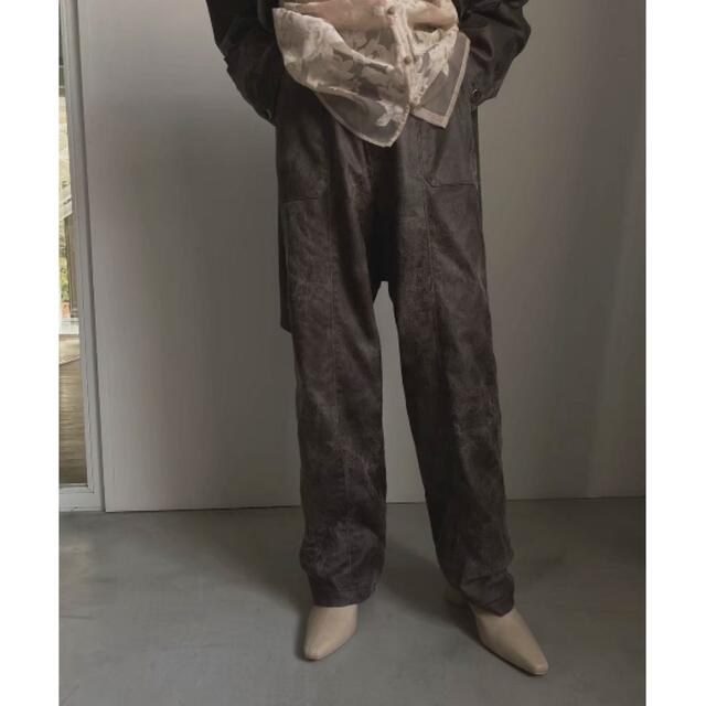 21AW AMERI CRUSHED LEATHER RELAX PANTS 1