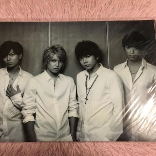 ジャニーズ(Johnny's)のNEWSクリアファイル(アイドルグッズ)