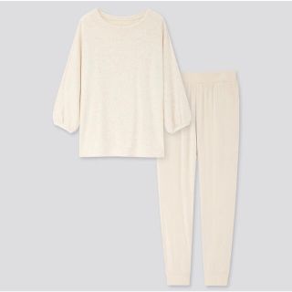 ユニクロ(UNIQLO)のUNIQLO ウルトラストレッチソフトセット(7分丈)(ルームウェア)