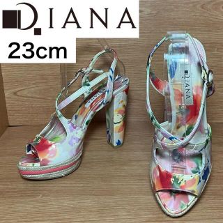 ダイアナ(DIANA)の★人気★ダイアナ　サンダル　厚底　エナメル　花柄　マルチカラー　23cm(サンダル)