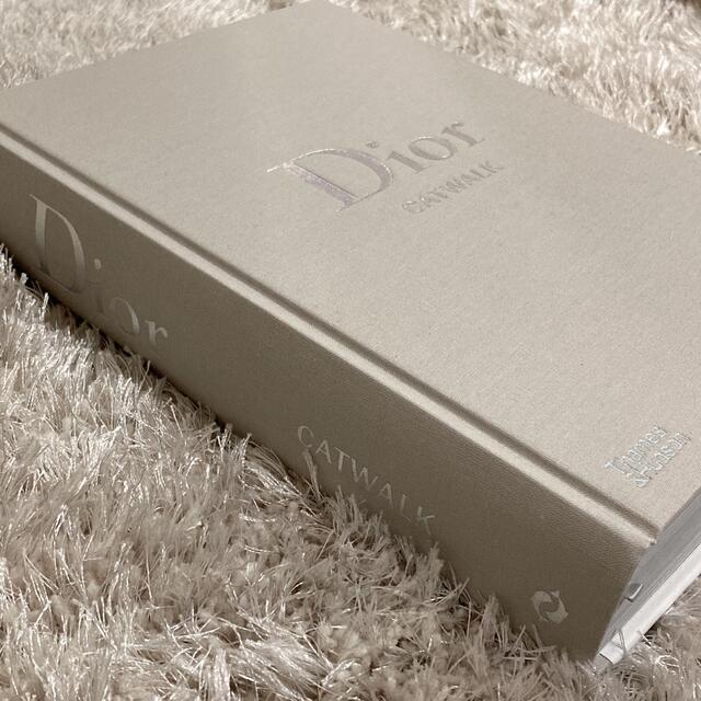 Dior(ディオール)のDior Catwalk The Complete Collections エンタメ/ホビーの本(洋書)の商品写真