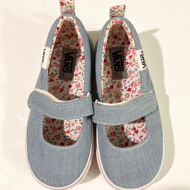 VANS(ヴァンズ)のVANS ヴァンズ　スリップオン　メリージェーンタイプ　18cm キッズ/ベビー/マタニティのキッズ靴/シューズ(15cm~)(スリッポン)の商品写真