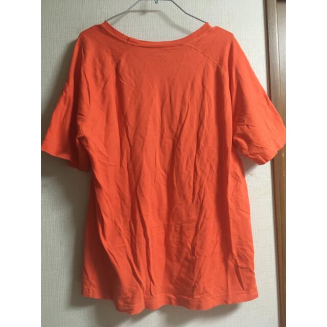 UNIQLO(ユニクロ)のTシャツ　半袖　カットソー　ユニクロ　オレンジ　L メンズのトップス(Tシャツ/カットソー(半袖/袖なし))の商品写真