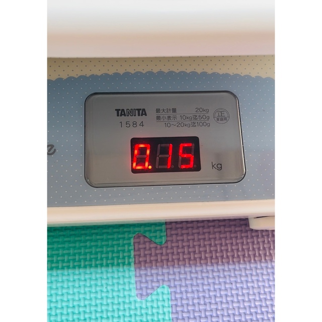 TANITA(タニタ)の本日限定価格3550円TANITA ベビースケール デジタル 20kgまで キッズ/ベビー/マタニティの洗浄/衛生用品(ベビースケール)の商品写真