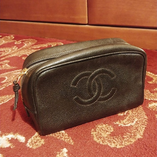 CHANEL キャビアスキンポーチ