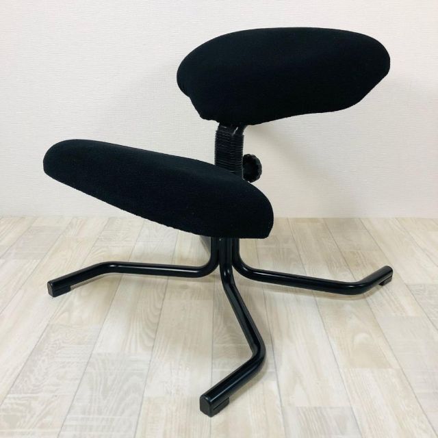 HAG バランスチェア ホーグ 姿勢矯正 学習椅子 インテリア/住まい/日用品の椅子/チェア(デスクチェア)の商品写真