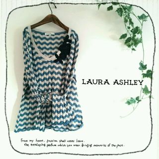 ローラアシュレイ(LAURA ASHLEY)のゆゆ様専用♥ﾋﾞｰｽﾞ装飾ﾓﾁｰﾌ付♪波々ﾎﾞｰﾀﾞｰﾆｯﾄ(ニット/セーター)