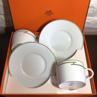 エルメス(Hermes)の専用エルメスHERMES リズム　グリーン　カップ＆ソーサー2セット 箱入り(食器)