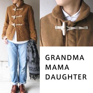 極美品 グランマママドーター 丸襟ショートダッフルコート ダウン GRANDMA(ダッフルコート)